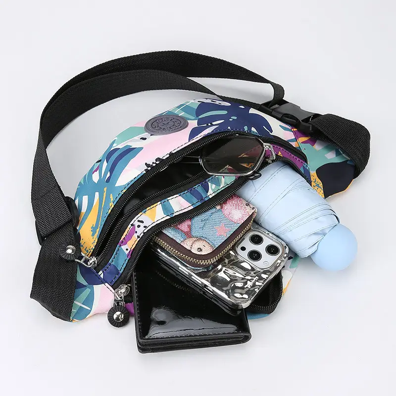 Trendy Camouflage Crossbody Bag for Men Women - Image 14
