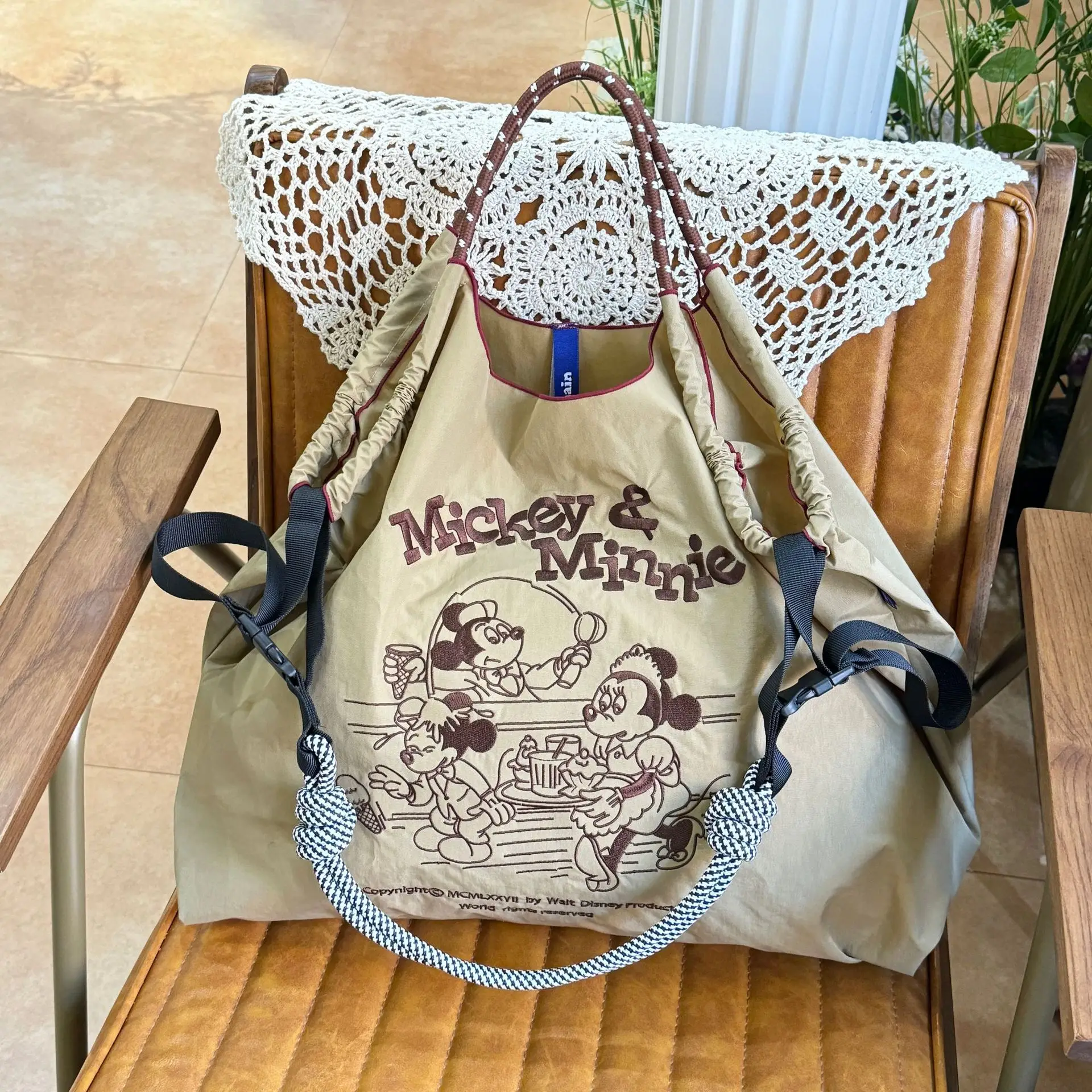 Women's Cartoon Embroidered Canvas Tote Bag Black - Image 2