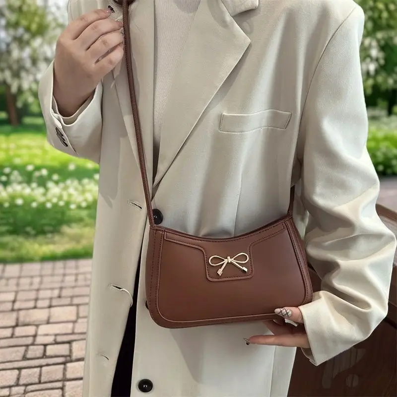 Beige Bow Embroidered Shoulder Bag for Women - Image 5