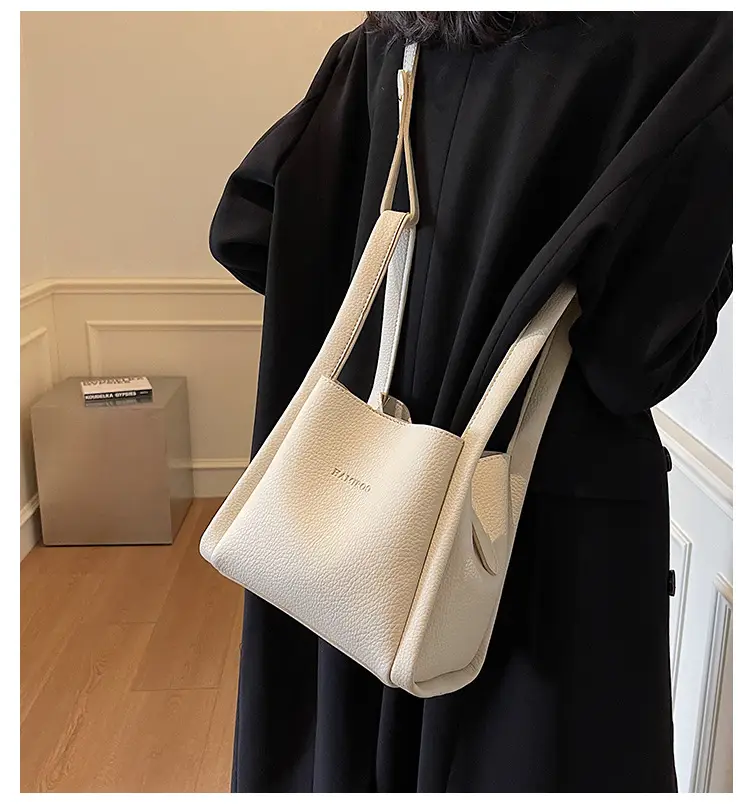 Women's Soft Leather Diagonal Bucket Bag Brown 2025 — feature 3
