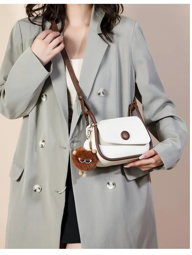 New Style Women's Black Crossbody Bag with Cute Bear Charm — feature 3