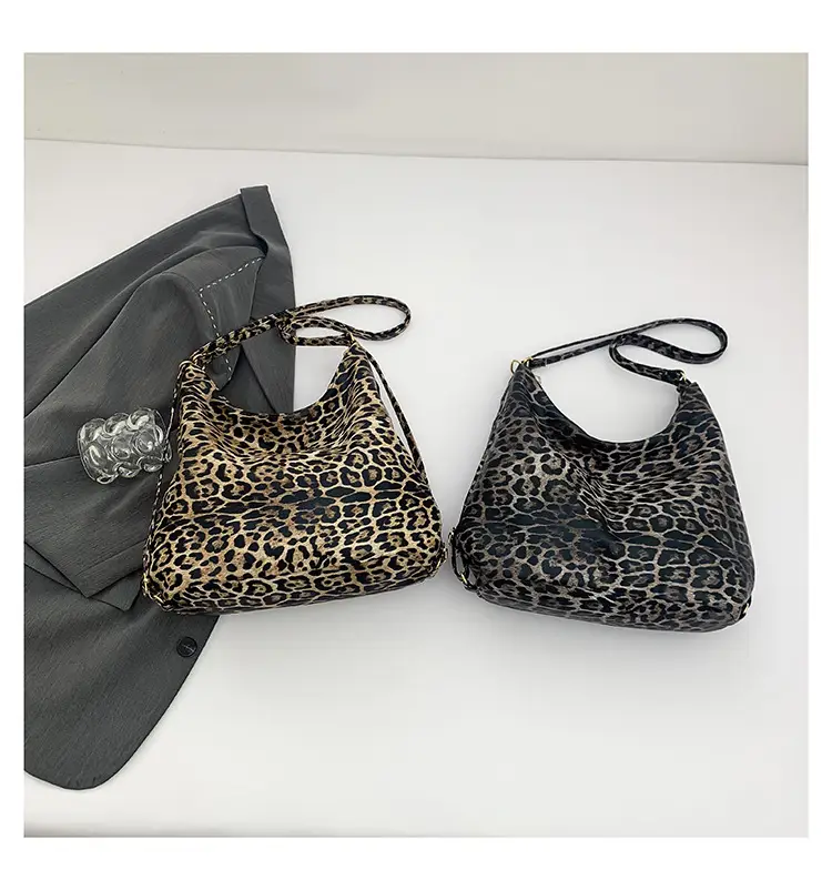 Leopard Print Women's Large Capacity Tote Bag — feature 29