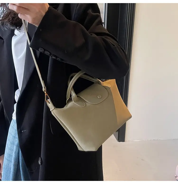 Red Women's Crossbody Shoulder Bag Autumn Winter 2024 — feature 8