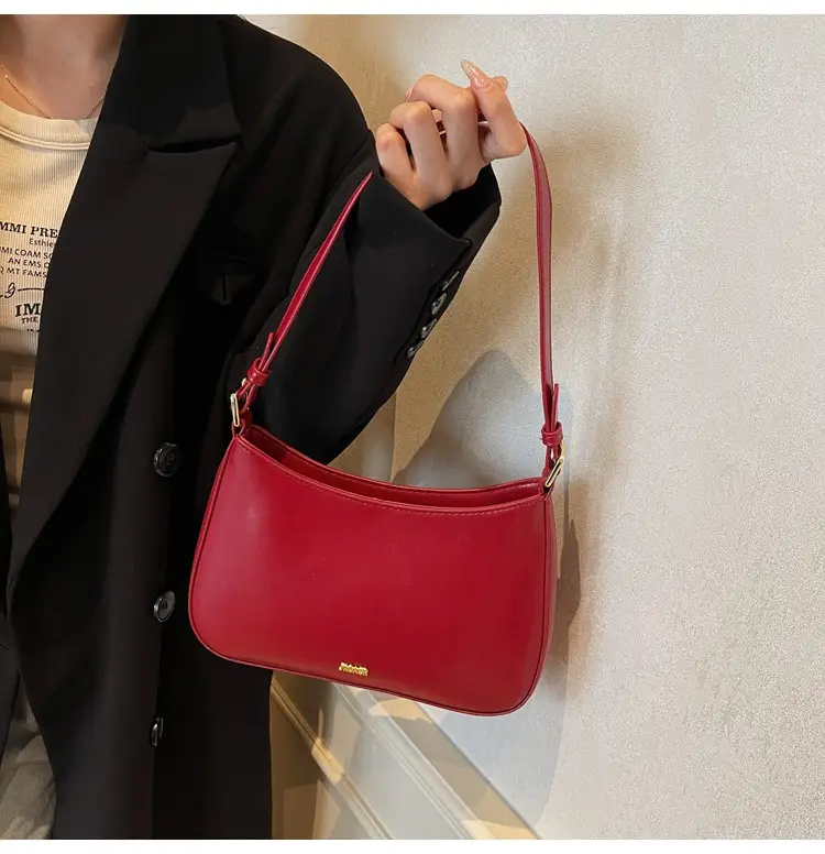 Women's Red PU Leather Shoulder Bag 18x25cm — feature 13