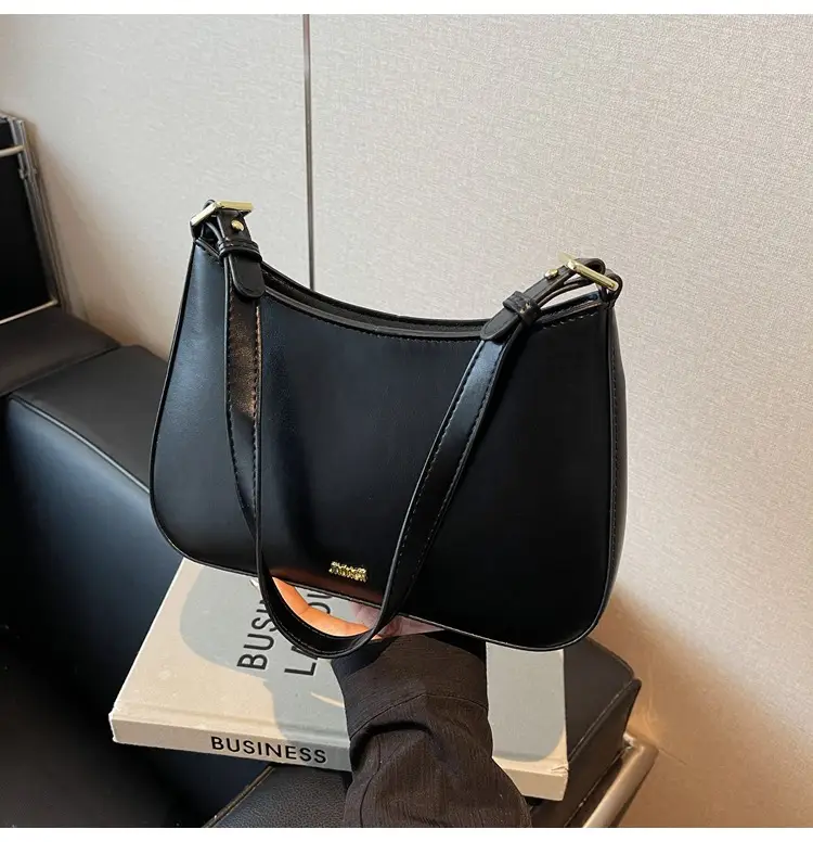 Women's Red PU Leather Shoulder Bag 18x25cm — feature 8