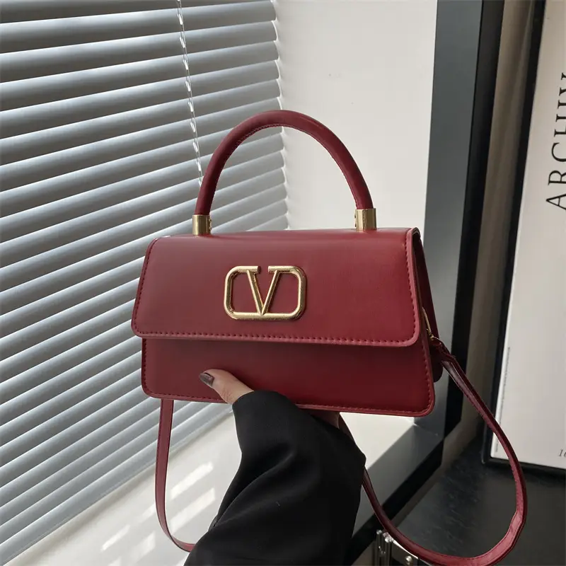 Black LV Logo Shoulder Bag for Women - Image 7