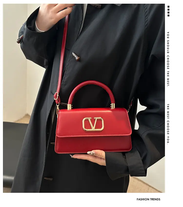 Black LV Logo Shoulder Bag for Women — feature 1