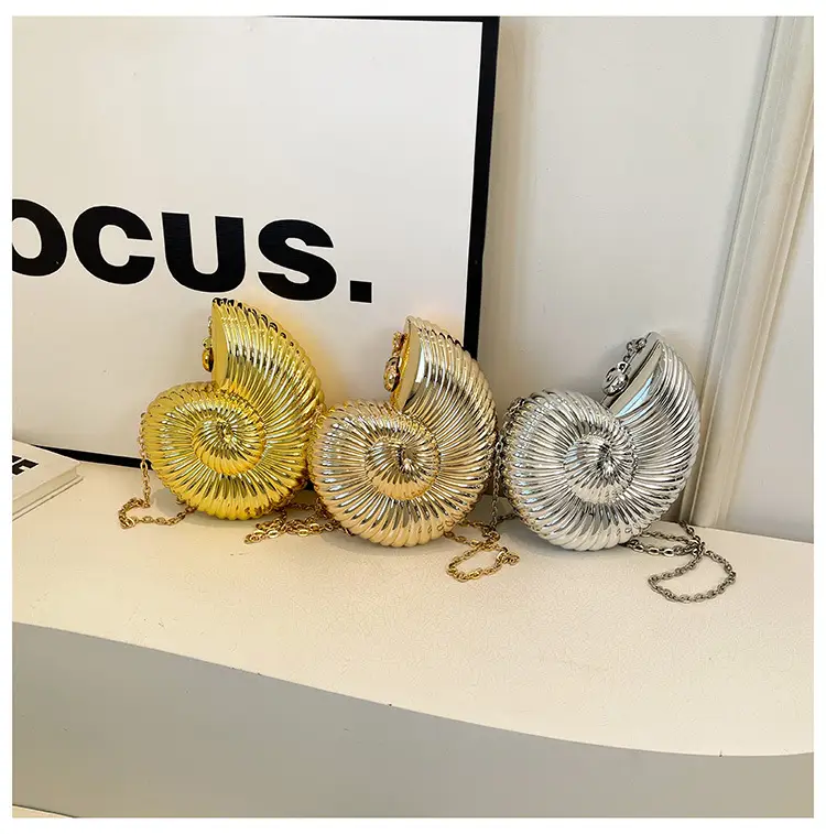 2025 Gold Spiral Shoulder Crossbody Bag with Chain — feature 18