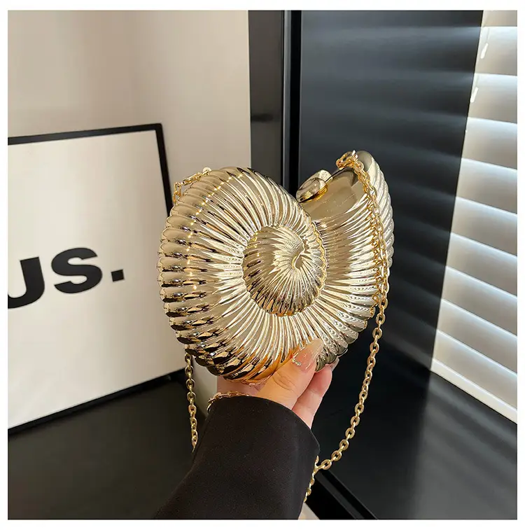 2025 Gold Spiral Shoulder Crossbody Bag with Chain — feature 23