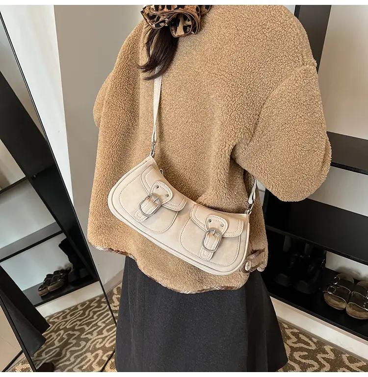 Black Women's Crossbody Bag 2025 New Style — feature 15