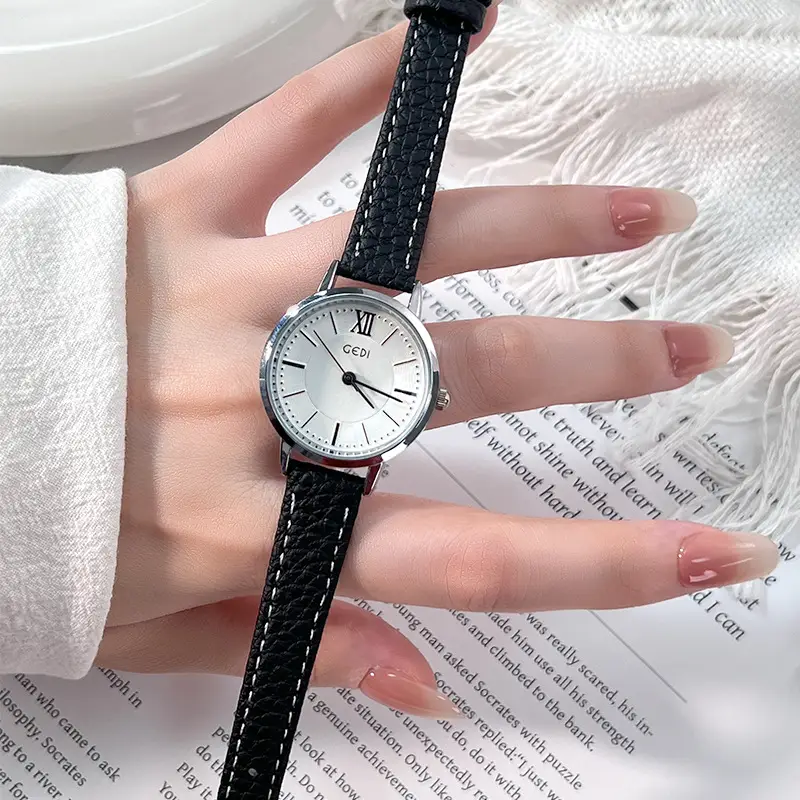 Gold Retro Women's Quartz Watch with Brown Belt - Image 7