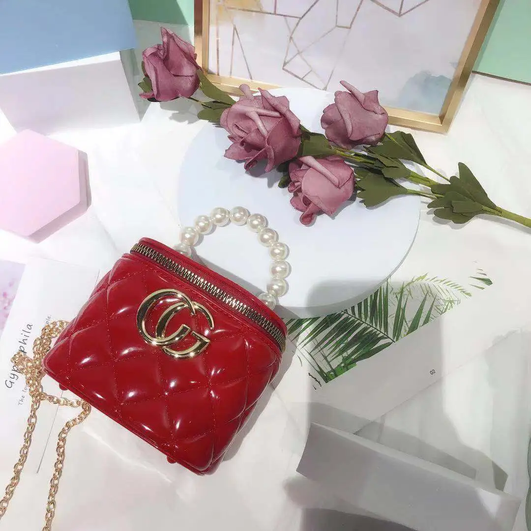 Jelly Quilted Cosmetic Bag Pearl Chain Shoulder Crossbody — feature 17