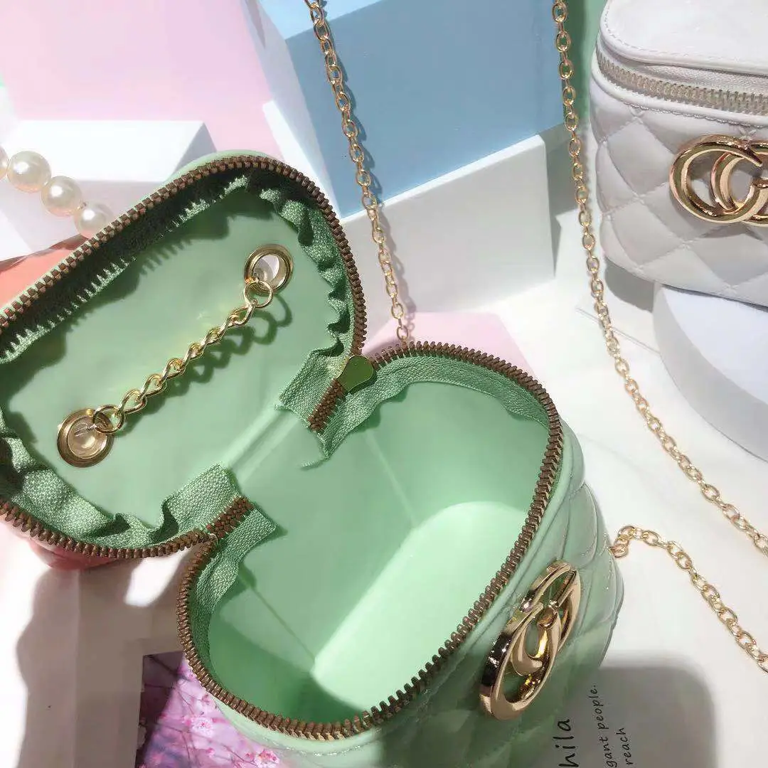 Jelly Quilted Cosmetic Bag Pearl Chain Shoulder Crossbody — feature 22