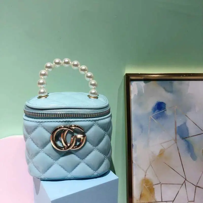 Jelly Quilted Cosmetic Bag Pearl Chain Shoulder Crossbody - Image 10