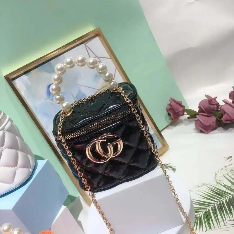 Jelly Quilted Cosmetic Bag Pearl Chain Shoulder Crossbody - Image 3