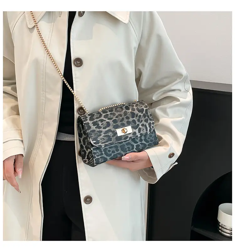 Black Leopard Print Chain Shoulder Bag for Women — feature 14