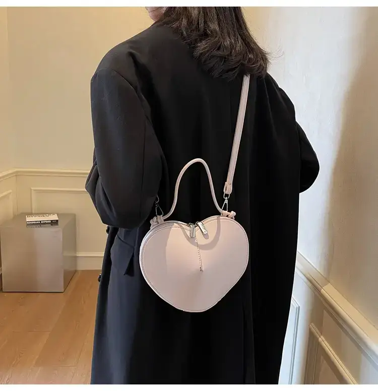 Black 3D Love Shoulder Bag for Women — feature 25