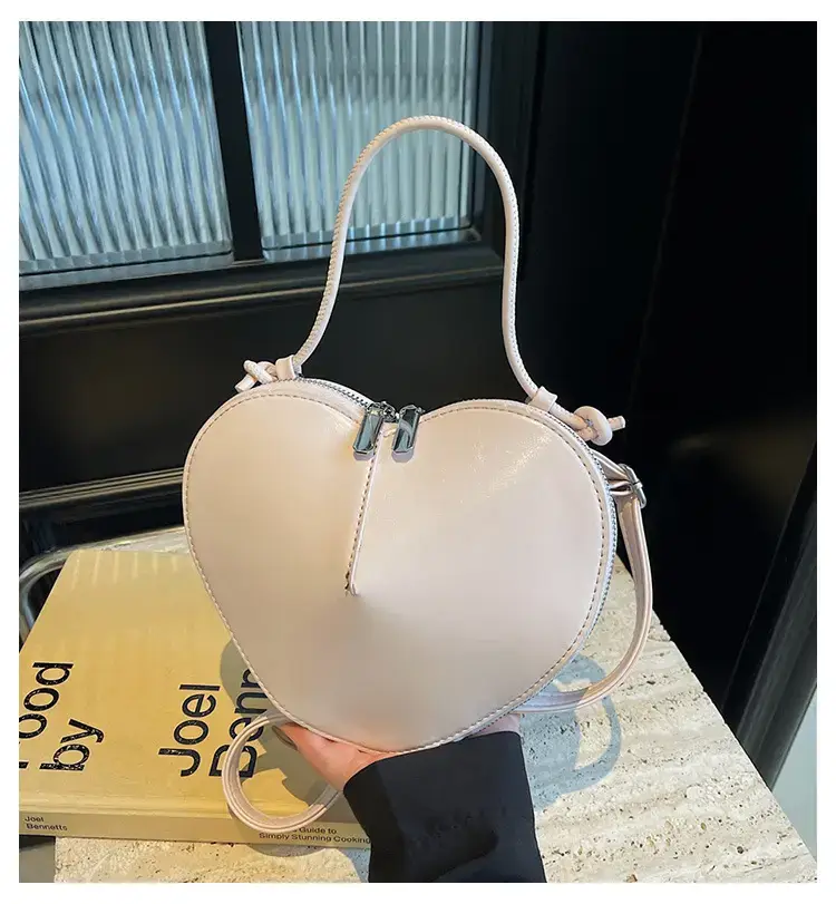 Black 3D Love Shoulder Bag for Women — feature 3