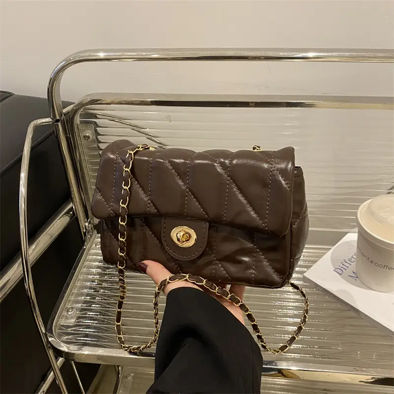 Retro Rhombic Chain Shoulder Bag Maroon 2024 - Image 5