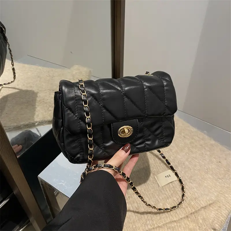 Retro Rhombic Chain Shoulder Bag Maroon 2024 - Image 7