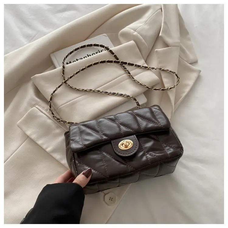 Retro Rhombic Chain Shoulder Bag Maroon 2024 — feature 21