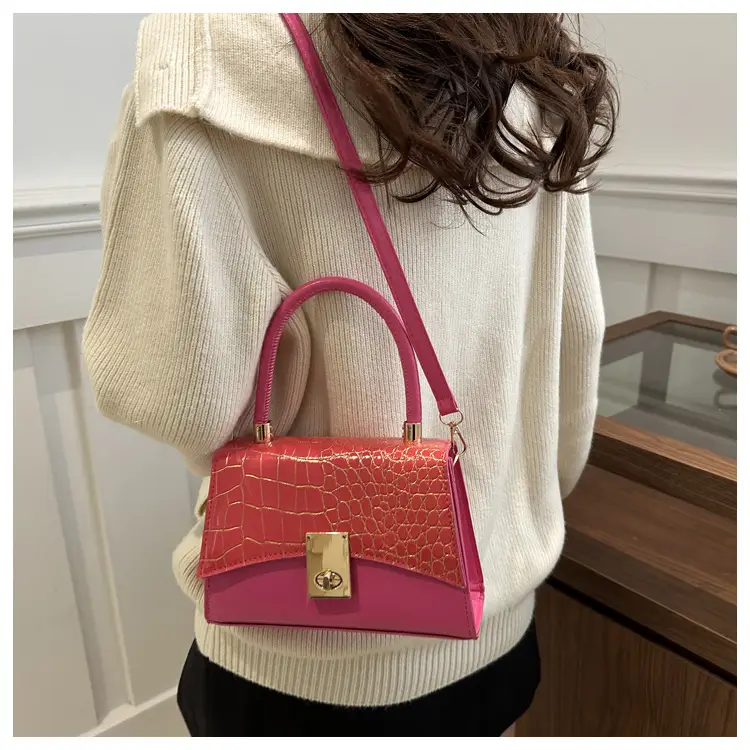 Pink Croc Leather Crossbody Bag 2025 Spring New — feature 16
