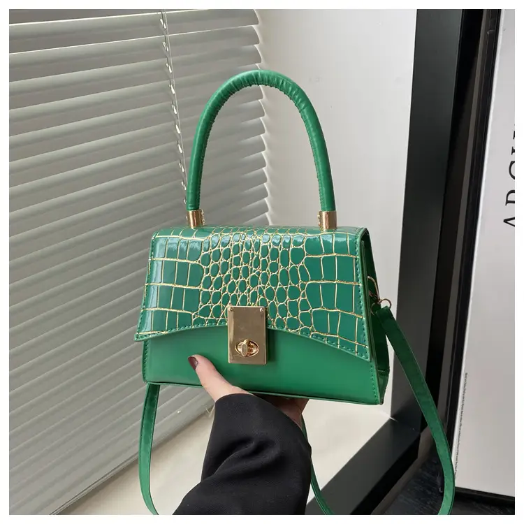 Pink Croc Leather Crossbody Bag 2025 Spring New — feature 22