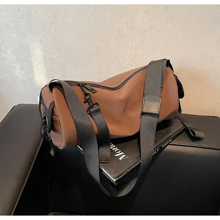 Black Crossbody Bag Large Capacity Women Men — feature 15
