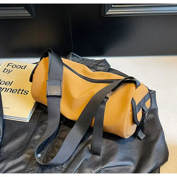 Black Crossbody Bag Large Capacity Women Men — feature 17