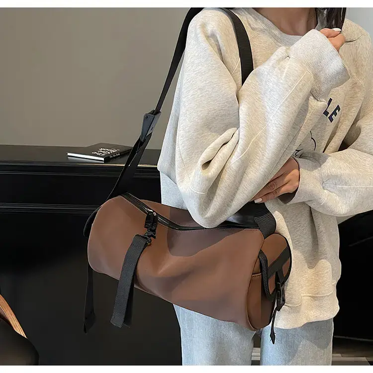 Black Crossbody Bag Large Capacity Women Men — feature 33