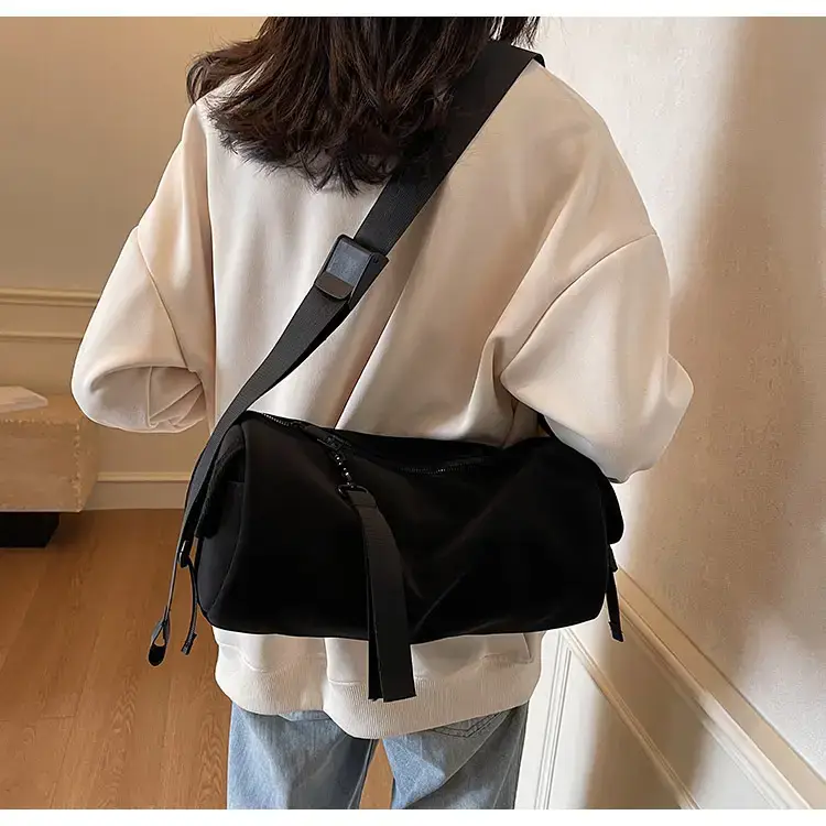 Black Crossbody Bag Large Capacity Women Men — feature 57