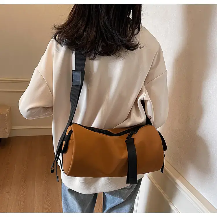 Black Crossbody Bag Large Capacity Women Men — feature 74