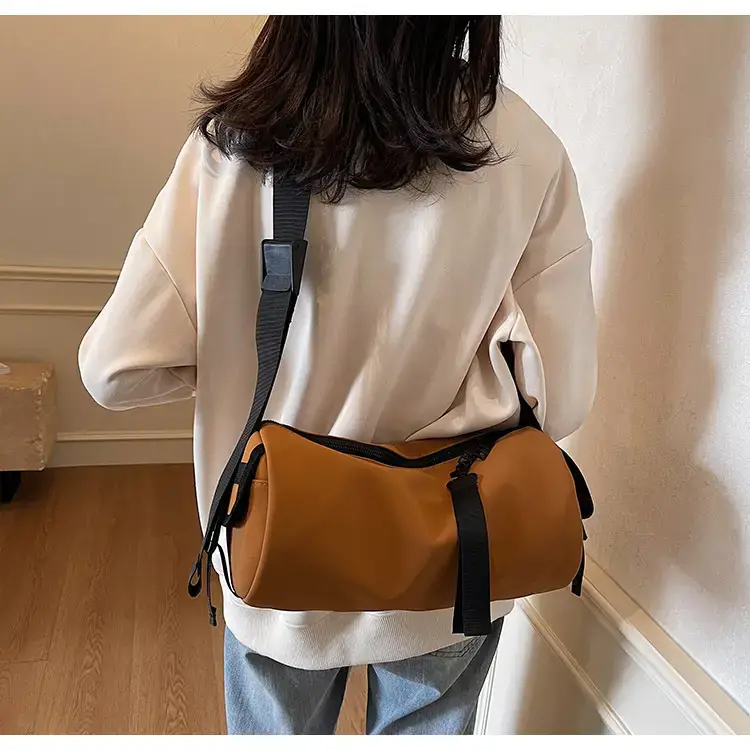 Black Crossbody Bag Large Capacity Women Men — feature 75