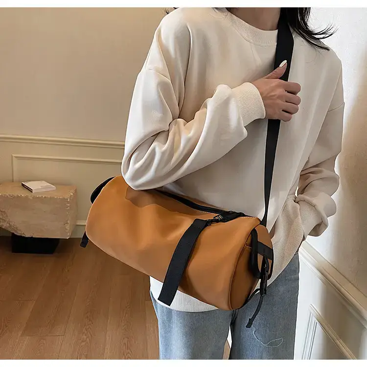 Black Crossbody Bag Large Capacity Women Men — feature 78