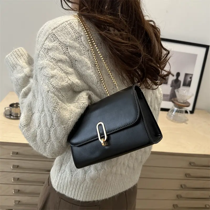 Red French Style Small Square Shoulder Bag for Women - Image 6