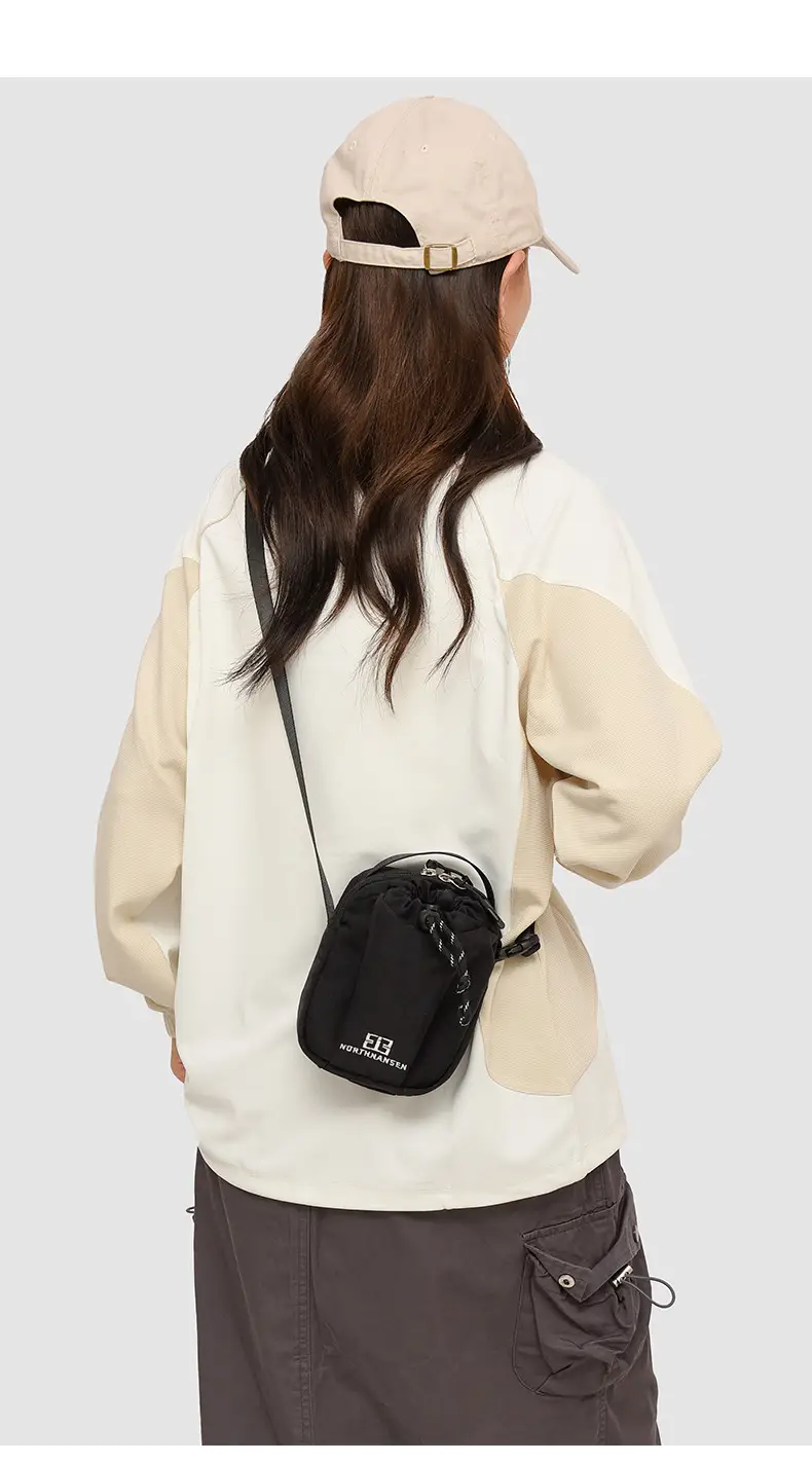 Ultra-Thin Crossbody Bag for Women with Floral Design — feature 17