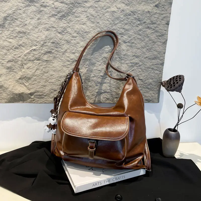Retro Women's Shoulder Bag 2024 Winter Commute - Image 4