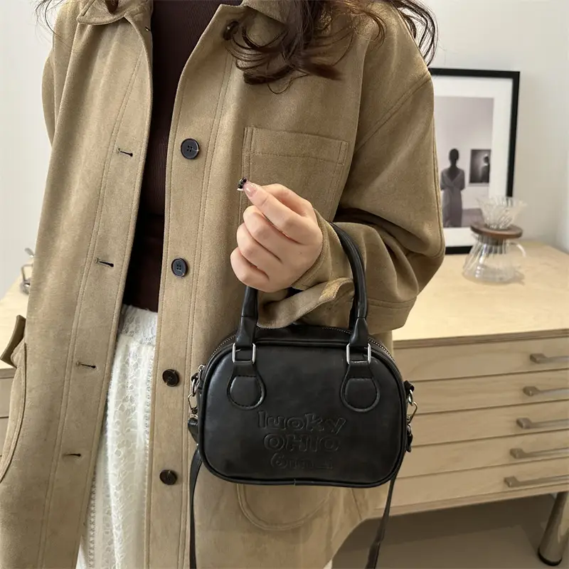 Retro Style Shoulder Crossbody Bag Black 2025 - Image 9