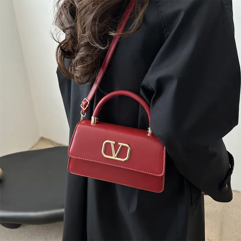 Blue Underarm Embroidered Women's Shoulder Bag - Image 7