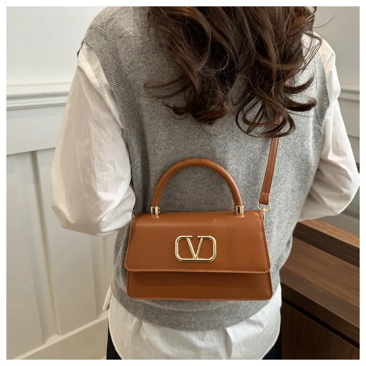 Blue Underarm Embroidered Women's Shoulder Bag — feature 21