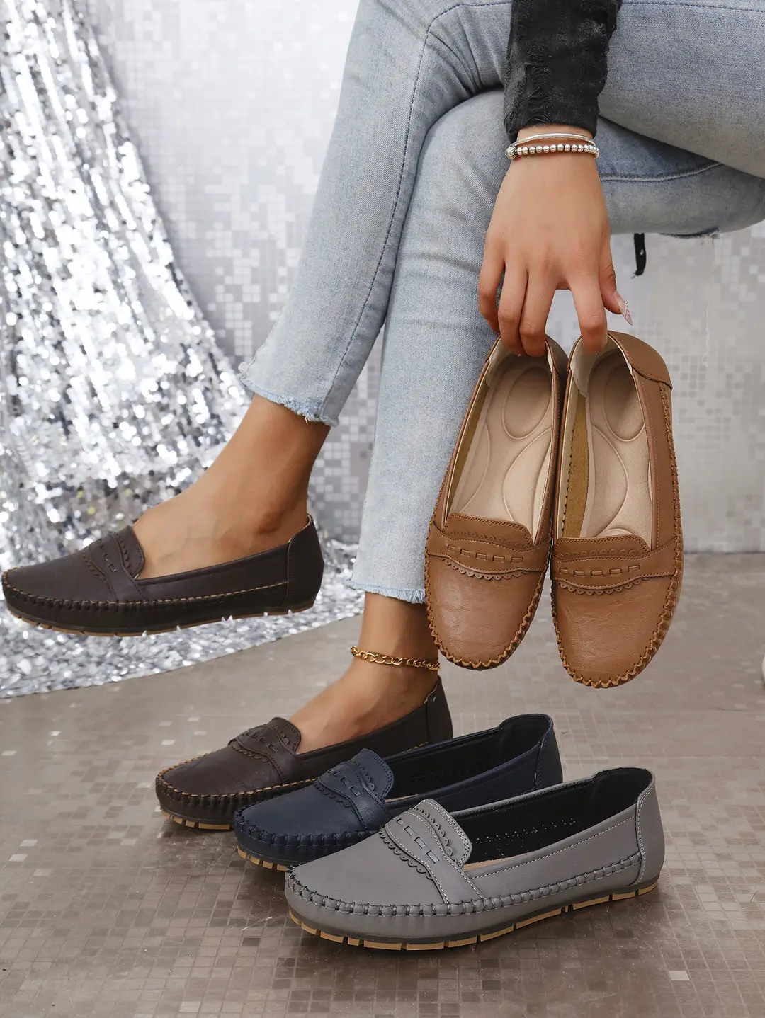 Large Size Popular Foreign Trade Stitched Laser-Cut Women's Flat Loafers, Fashionable Versatile Low-Top Shoes for Cross-Border E-Commerce Supply — feature 1
