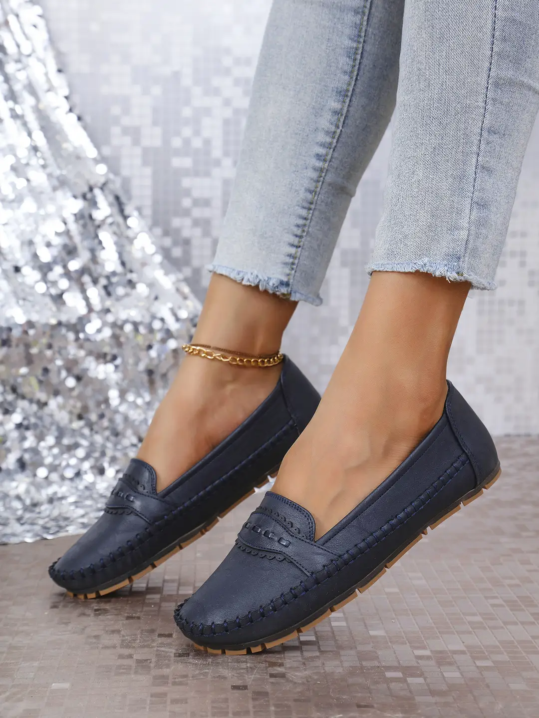 Large Size Popular Foreign Trade Stitched Laser-Cut Women's Flat Loafers, Fashionable Versatile Low-Top Shoes for Cross-Border E-Commerce Supply — feature 17