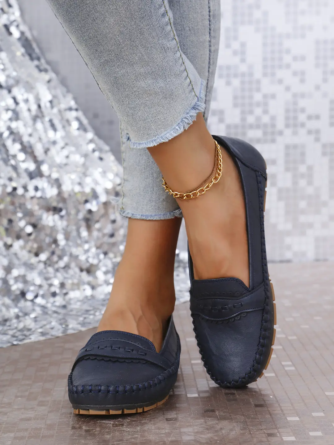 Large Size Popular Foreign Trade Stitched Laser-Cut Women's Flat Loafers, Fashionable Versatile Low-Top Shoes for Cross-Border E-Commerce Supply — feature 19