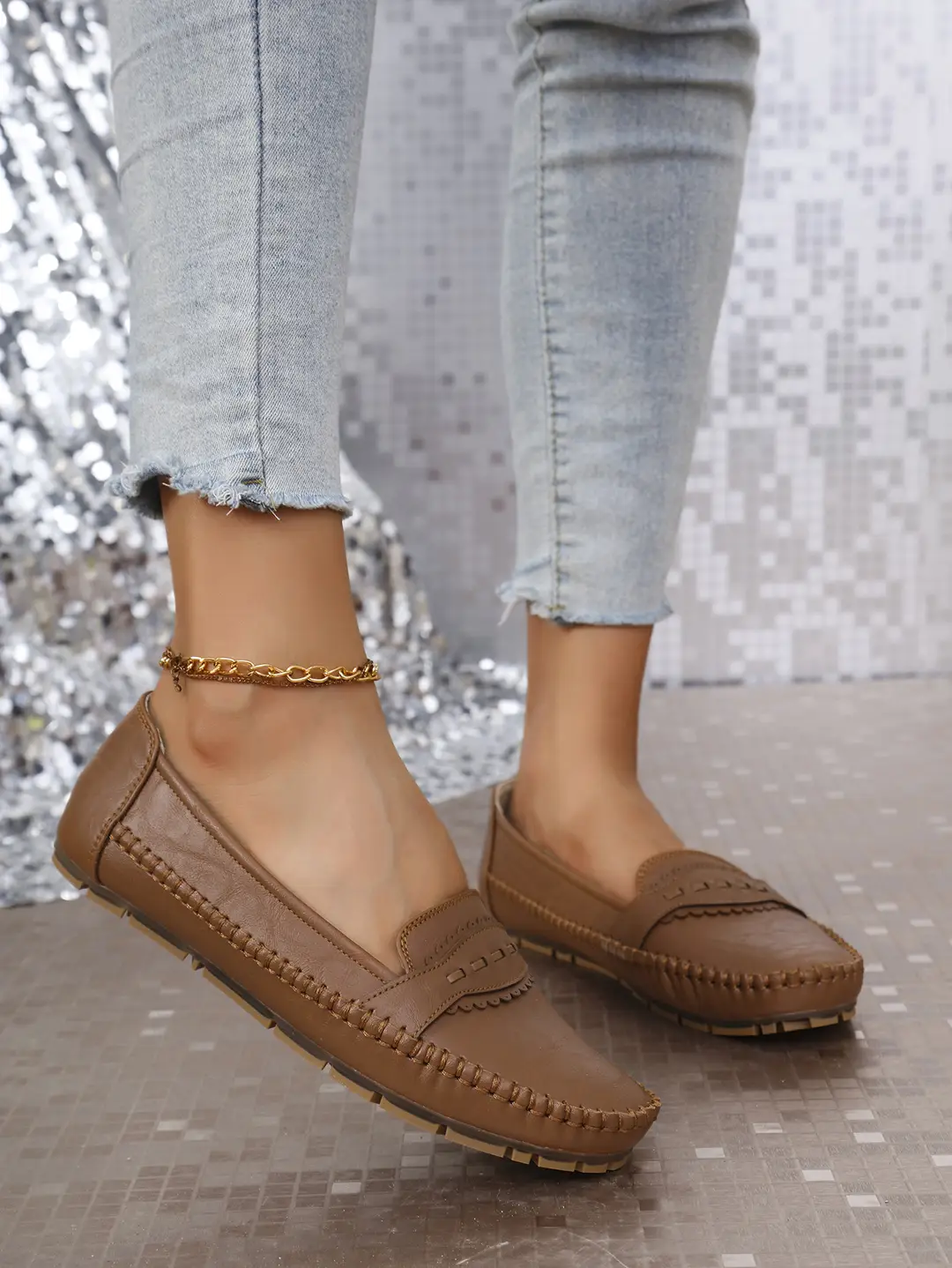 Large Size Popular Foreign Trade Stitched Laser-Cut Women's Flat Loafers, Fashionable Versatile Low-Top Shoes for Cross-Border E-Commerce Supply — feature 22