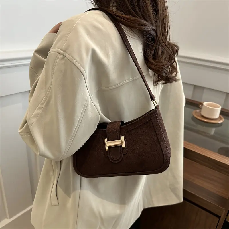 Brown Textured Retro Shoulder Bag for Women - Image 11