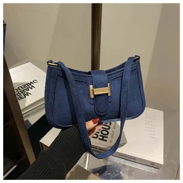 Brown Textured Retro Shoulder Bag for Women - Image 2