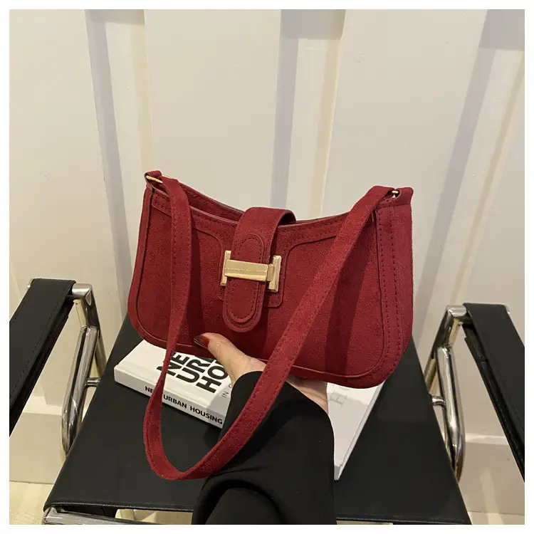 Brown Textured Retro Shoulder Bag for Women - Image 4