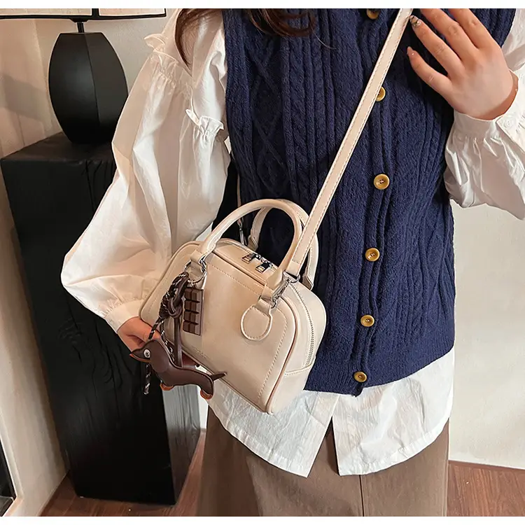 Women's Cross-Border Shoulder Bag Brown Leather 2026 Winter New Style — feature 25