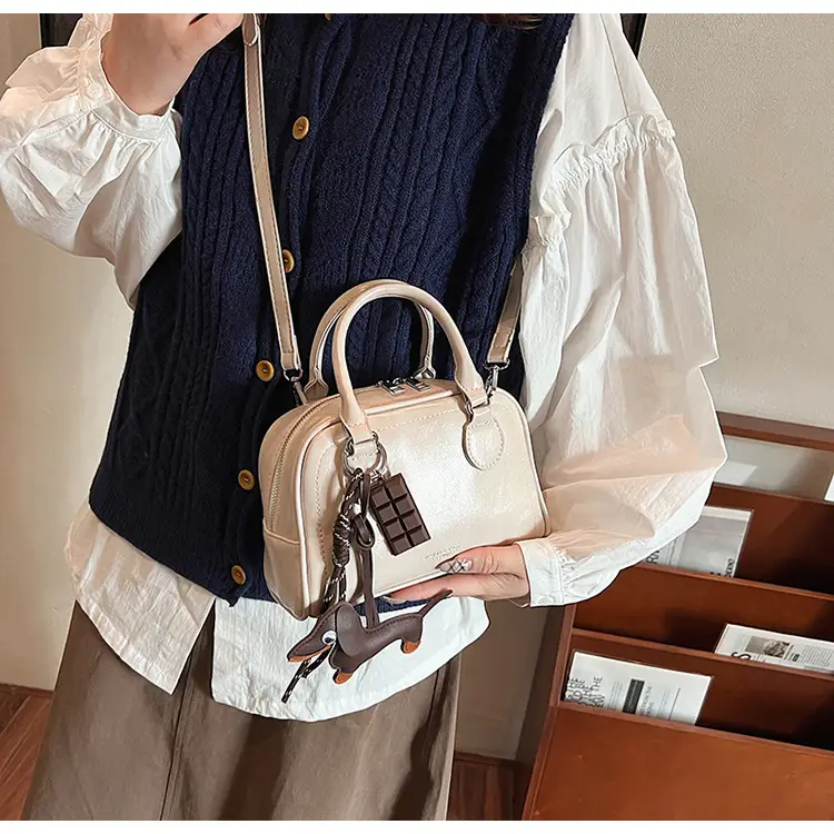 Women's Cross-Border Shoulder Bag Brown Leather 2026 Winter New Style — feature 26