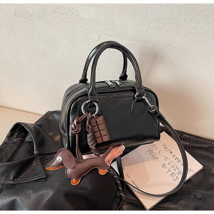Women's Cross-Border Shoulder Bag Brown Leather 2026 Winter New Style — feature 33